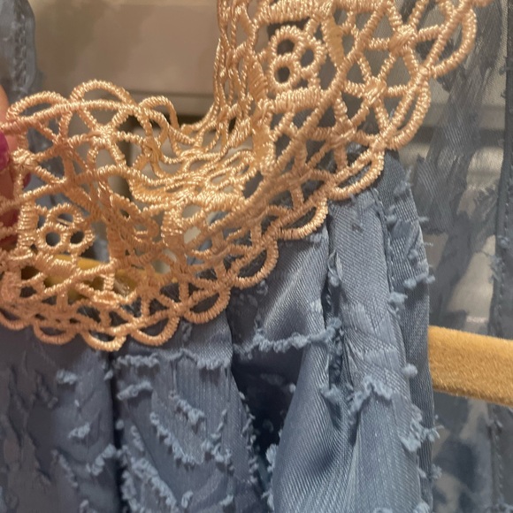 Vintage blue halter style top - Picture 3 of 6